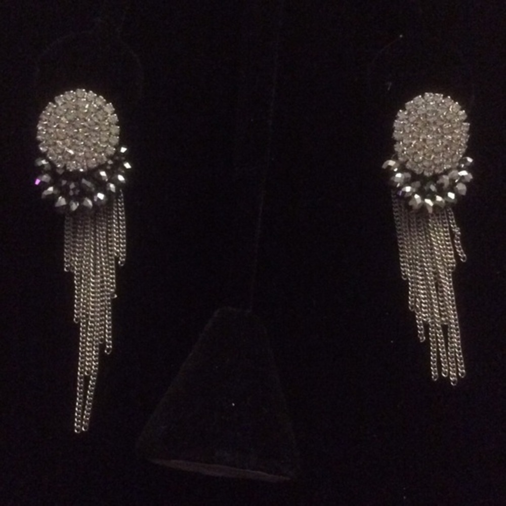 New Pierced Sparkly Fringe Silvertone Post Earring